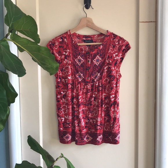 Lucky Brand Tops - Lucky Brand paisley cap sleeve top